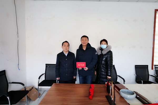 山東三箭集團(tuán)多層次、多角度、多形式開展新春慰問送關(guān)懷活動